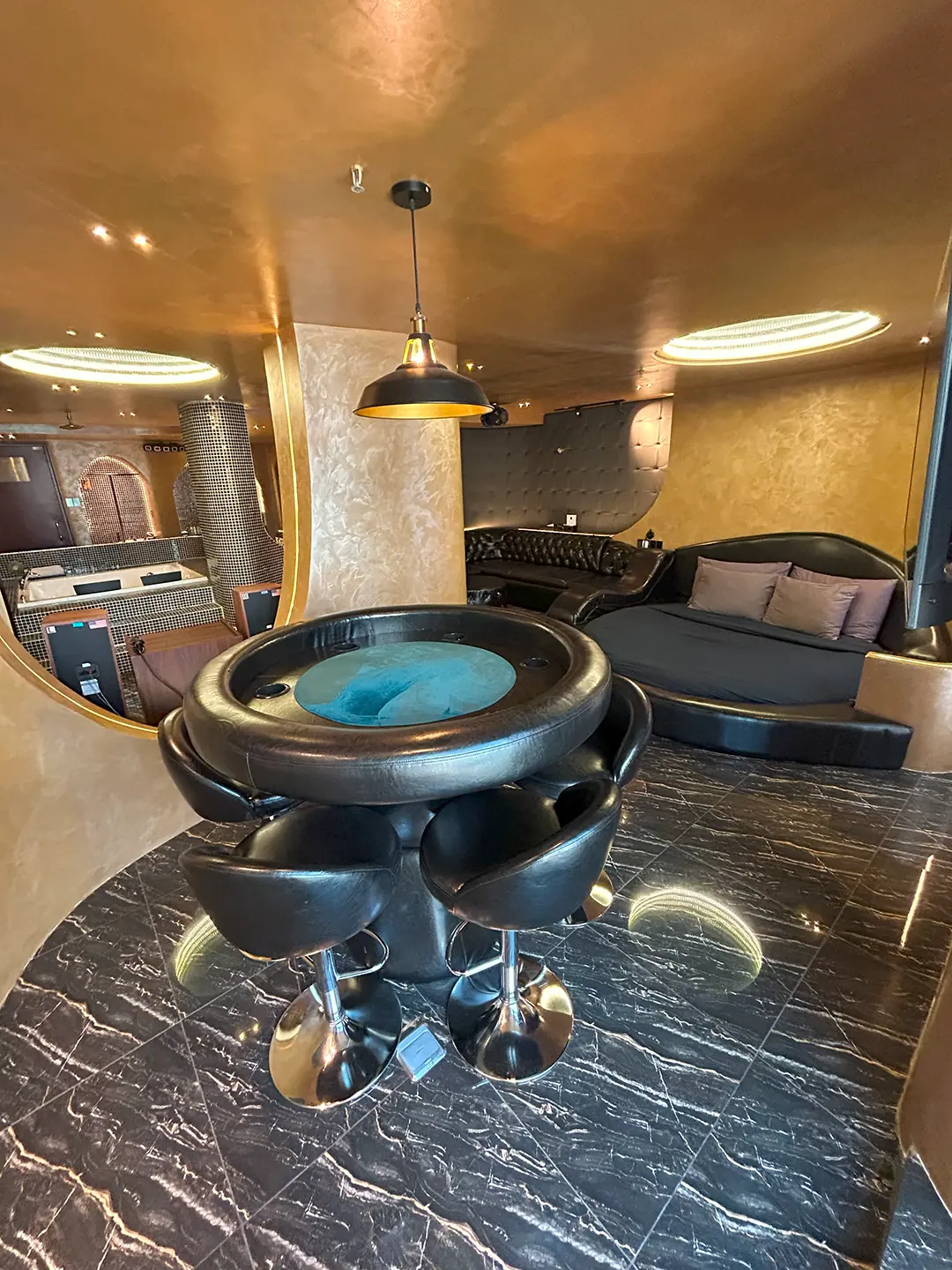 Texas Room - Dazi Signature Bến Thành