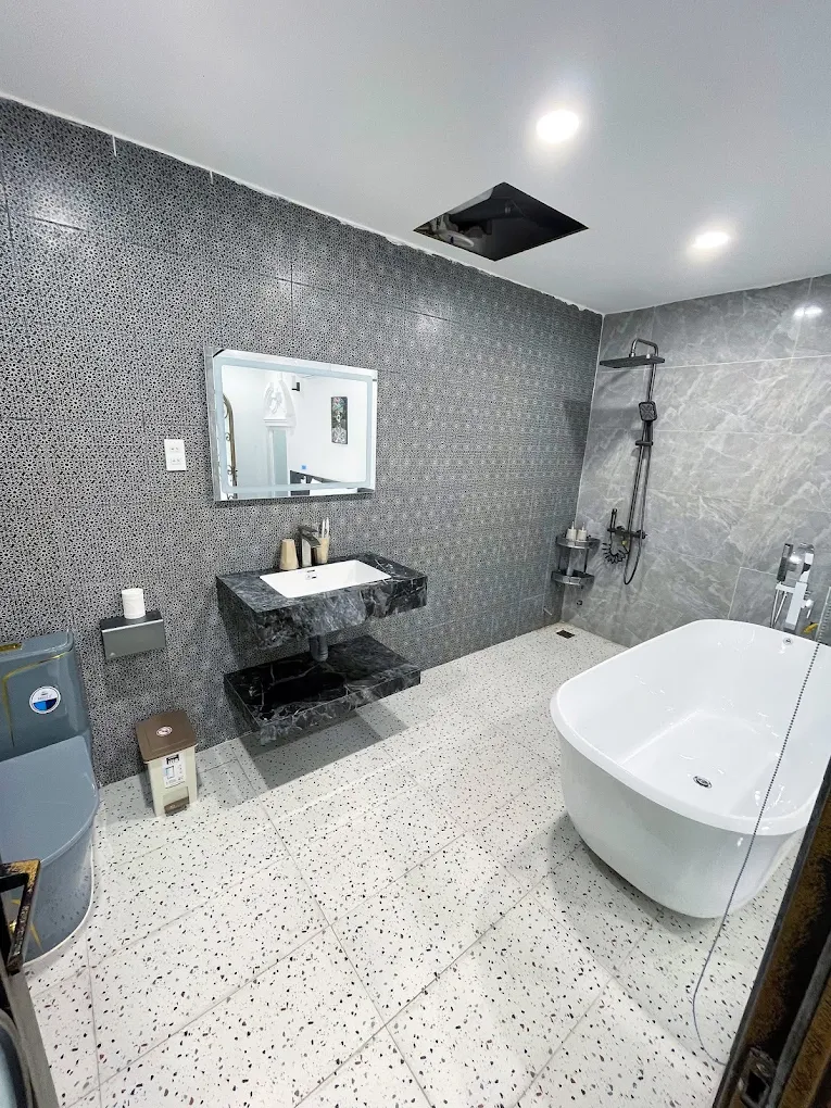Phòng tắm - Dazi Retreat Huế